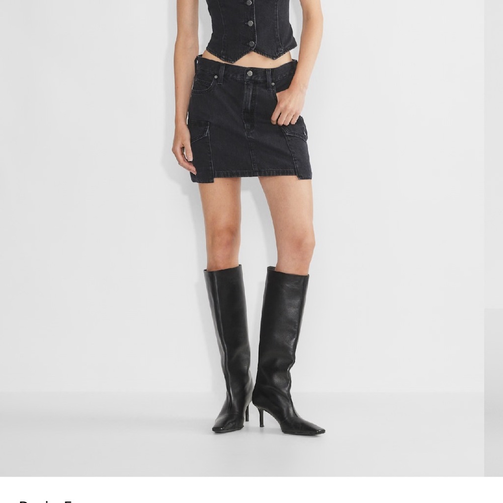 Aritzia Black Denim Forum Skirt